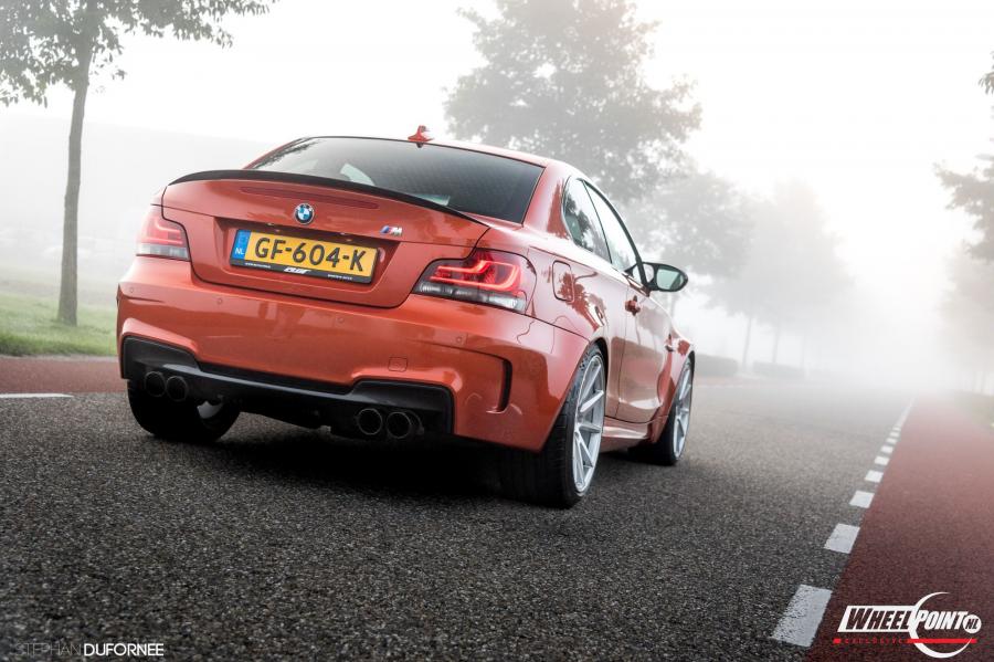  BMW 1M Coupe on Vossen Wheels (VFS1) 2017 года  (фото 9 из 23)